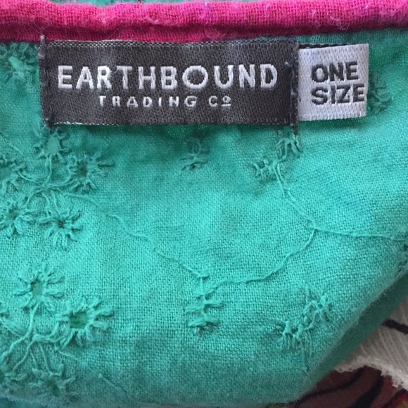 Earthbound Trading Boho eyelet/spring floral tunic - Picture 4 of 8